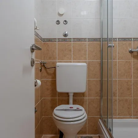 Martin's Perla * Vir