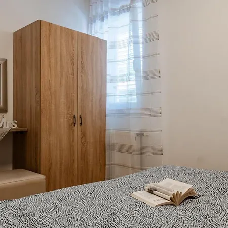 Martin's Perla Apartment *