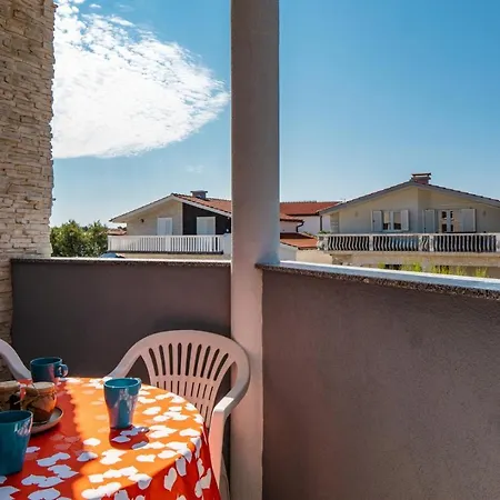 Apartment Martin's Perla
